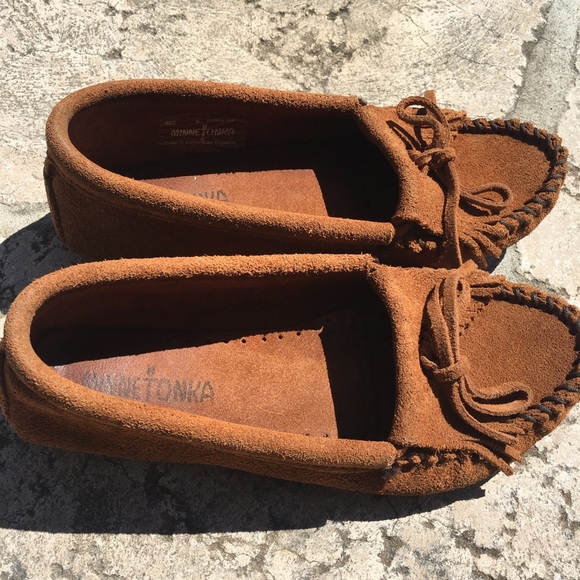 Minnetonka Kilty Suede hardsole moccasins, brown - Picture 4 of 8